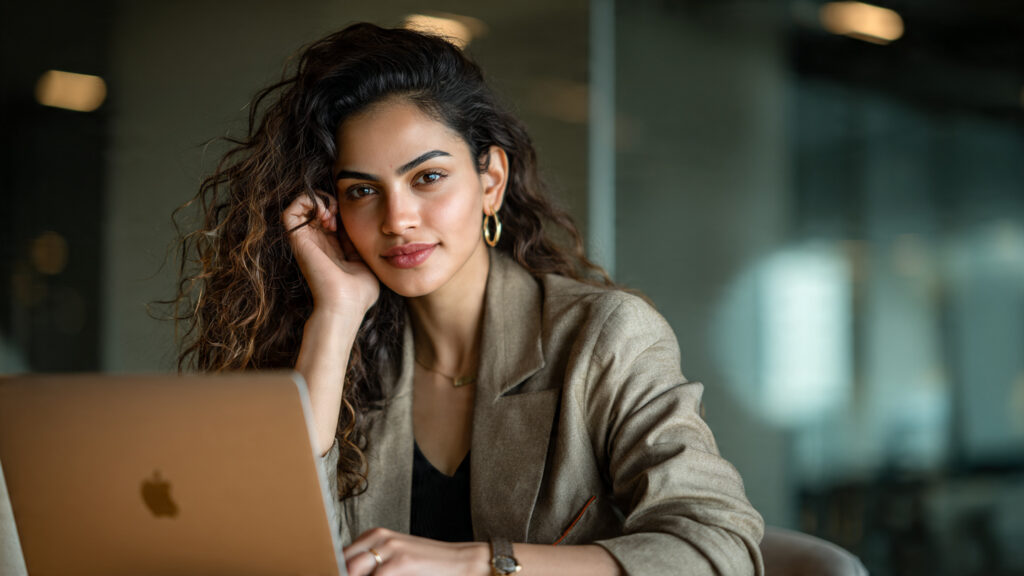 छोटे बिजनेस के लिए वेबसाइट क्यों ज़रूरी है? (2026 गाइड) 2 business website importance